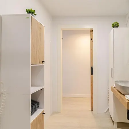 Atractivo Piso Recien Reformado * Santander
