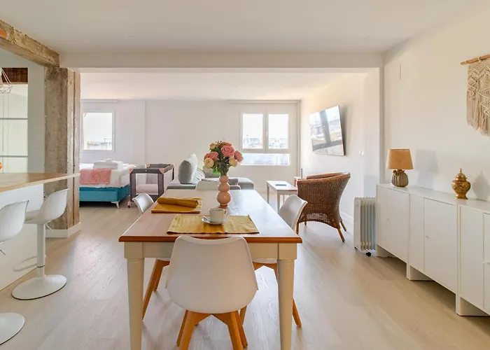 Atractivo Piso Recien Reformado Apartman